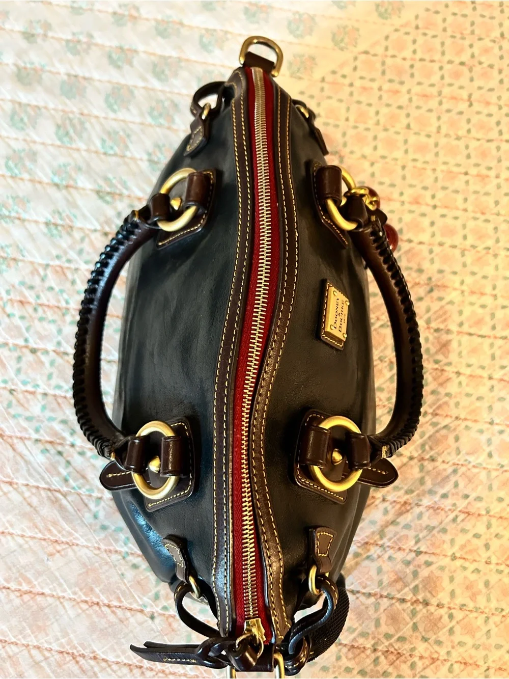 Stunning Dooney & Bourke Medium Mail Satchel in Black Florentine Toledo Leather